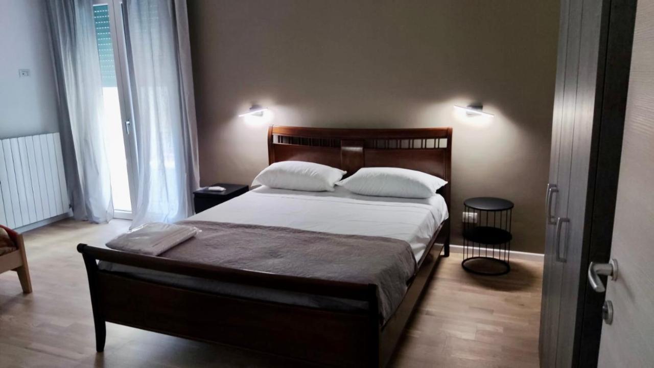 Dimora Rudiae Lecce B&B 외부 사진